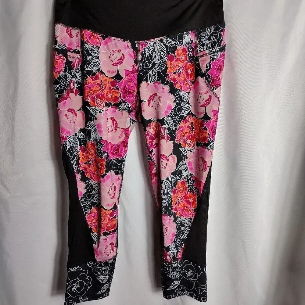 Danskins capris